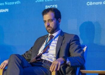 BNDES destaca R$ 68 bilhões em linhas de apoio para cadeia de minerais críticos