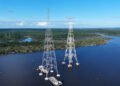 MRN conclui primeira torre da travessia do Rio Trombetas para conexão ao sistema elétrico nacional