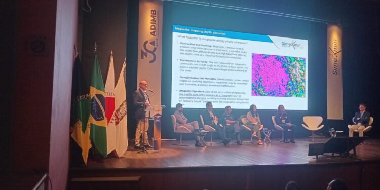 Geofísica e petrofísica ampliam precisão na busca por depósitos de cobre nos Andes, diz gerente de Geociências da Nexa Resources