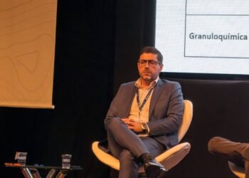 Biolixiviação pode ampliar recuperação de cobalto em depósitos brasileiros, aponta estudo