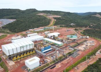 Projeto que cria política para terras raras avança em Goiás