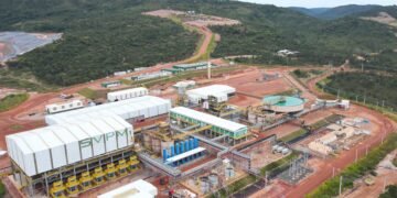 Projeto que cria política para terras raras avança em Goiás
