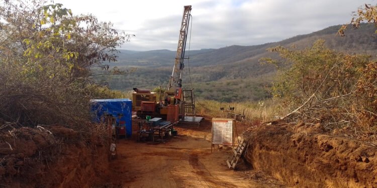 Lithium Ionic vende ativos de lítio em Salinas à PLS por US$ 37,5 milhões 