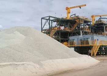 Sigma Lithium alcança no 2T26 margem EBITDA recorde de 47% e redução de custos em mais de 30%
