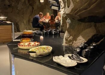 Minas de ametista ganham nova vida e viram restaurantes, adegas e atrações turísticas no Sul do Brasil